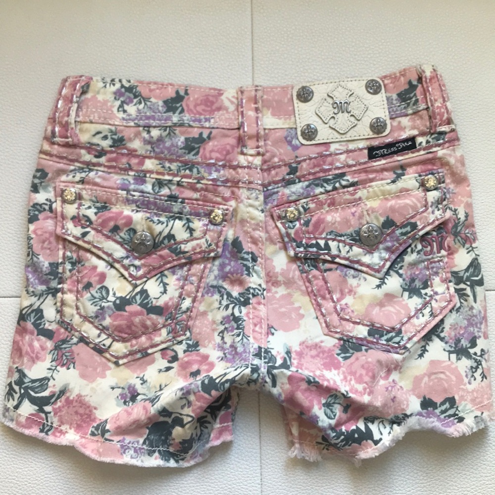 Miss Me cargo shorts NWOT